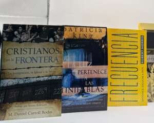 Libros cristianos sobre inmigración, tiempos finales y la voz de Dios. Encuentra respuestas bíblicas en Librería Bendición para el Mundo.