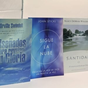 Libros sobre santidad, propósito y la voz de Dios. Encuentra herramientas de crecimiento espiritual en Librería Bendición para el Mundo.