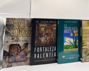 Libros de liderazgo pastoral y estudios bíblicos. Encuentra materiales para tu grupo en Librería Bendición para el Mundo.