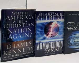 Adquiere este paquete de 3 libros cristianos que incluye What If America Were a Christian Nation?, The Armageddon Strain y Grace: The Power to Change.
